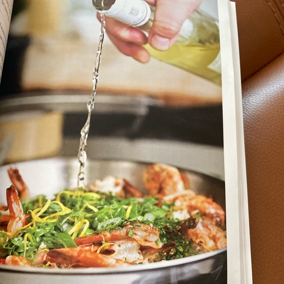 2-4-6-0 Fresh Food Fast Cookbook - Red Cover - Picture 2 of 3